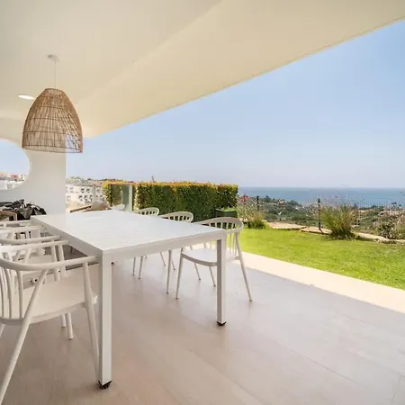 Domillion Sunrise 3bdr 2bath Panoramic Gibraltar View * Sotogrande