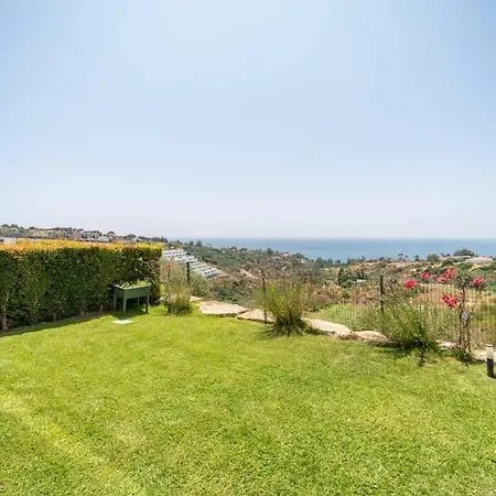 Domillion Sunrise 3bdr 2bath Panoramic Gibraltar View * Sotogrande
